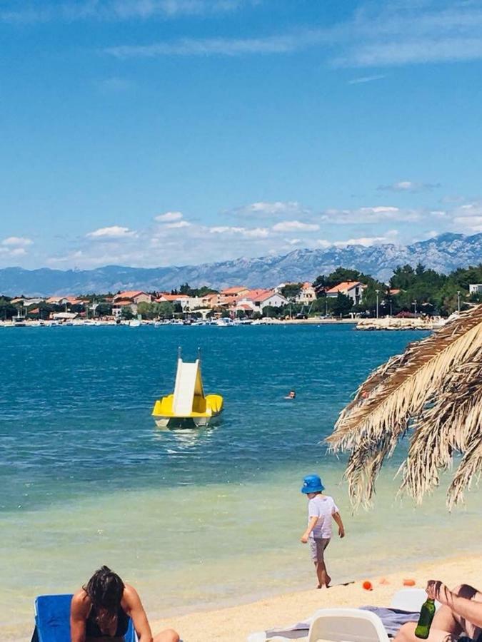 Milutinov Dvor Apartments Vrsi Kültér fotó